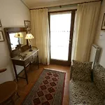Luxurious, Cozy With Pool Near In Tuscany Versatile Дом отдыха Кортона